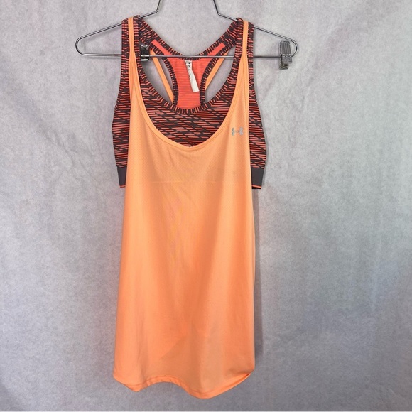 Under Armour workout tank top with bra medium - Picture 1 of 3